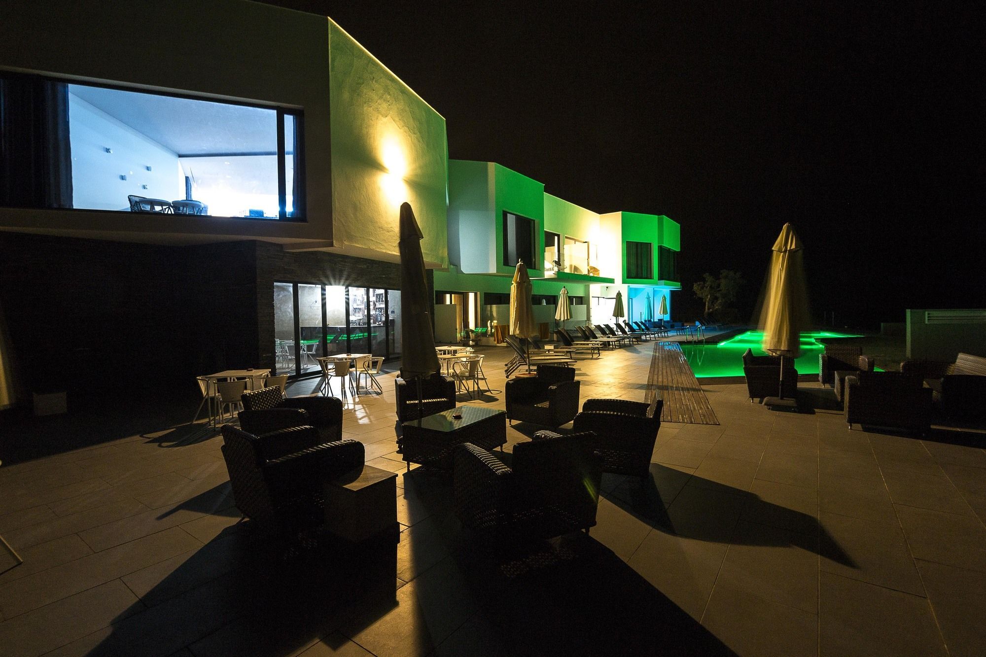 Enigma - Nature & Water Hotel Sao Teotonio Bagian luar foto